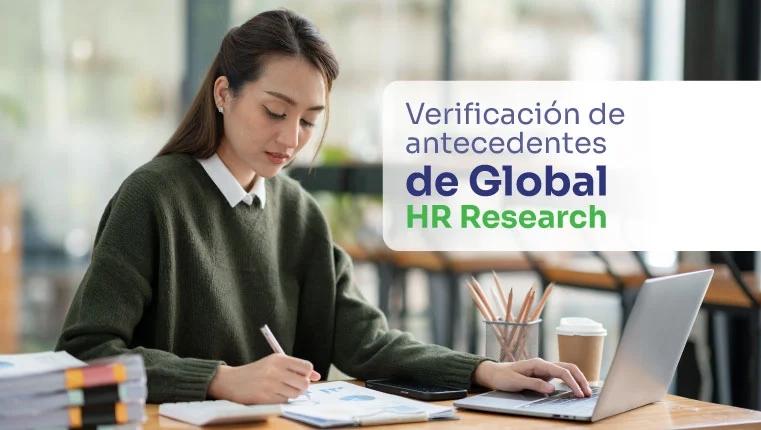 mujer rellenando su disputa por la verificación de antecedentes de global hr research