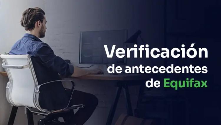 Hombre con bolígrafo buscando errores en la verificación de antecedentes de Equi