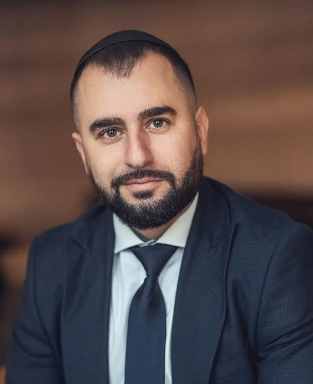 Associate Attorney David Pinkhasov Associate Attorney David Pinkhasov