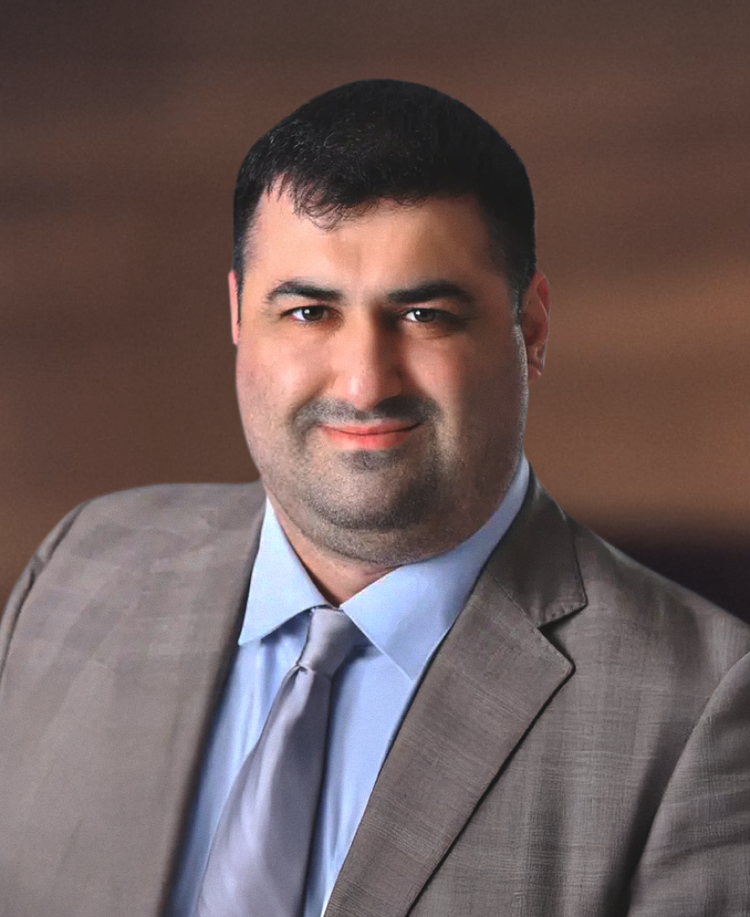 Consejero General y Asesor Externo Emanuel Kataev - Consumer Attorneys