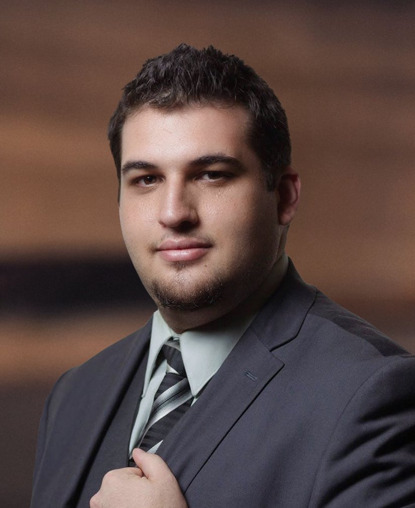 Mordechai Wolowitsch es Abogado Asociado Senior en Consumer Attorneys PLLC