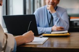 how to spot a job scam