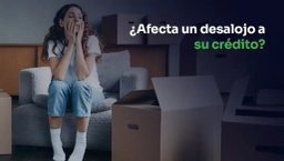 Llave dejada en el ojo de una cerradura