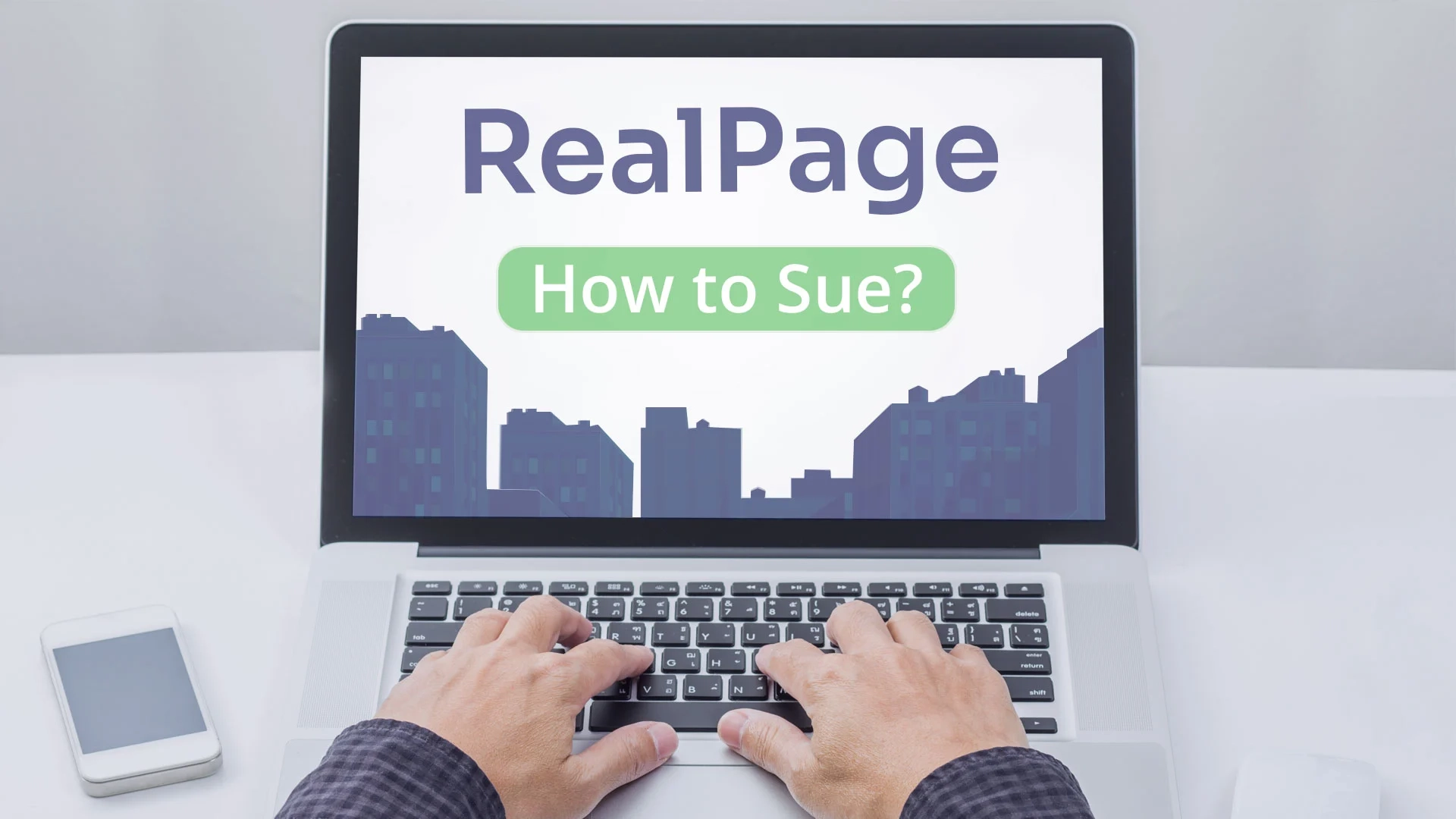 hombre buscando en Google cómo demandar a RealPage