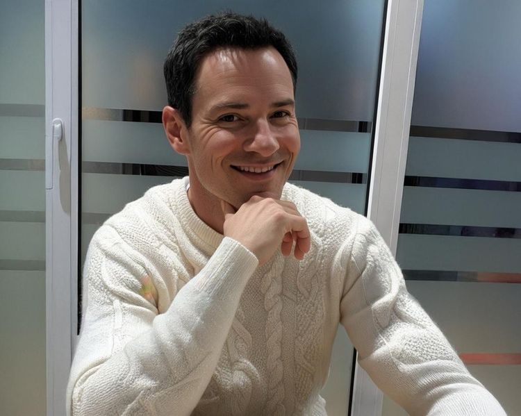 Gurú en Verificación de Antecedentes Oscar Vzorov Gurú en Verificación de Antecedentes Oscar Vzorov